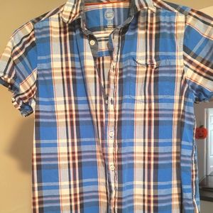 Short sleeve button up shirt. Size 10-12 Husky